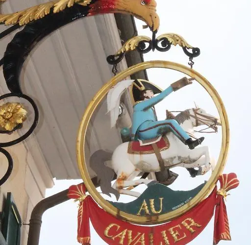 Au Cavalier Hotel Saint-George