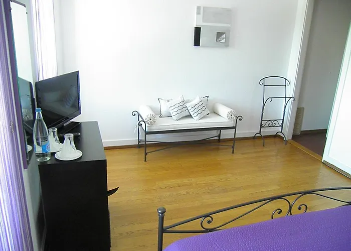 Au Cavalier 2* Saint-George