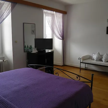 Au Cavalier Hotell Saint-George