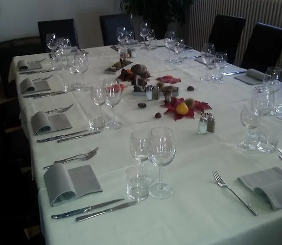 Au Cavalier 2* Saint-George